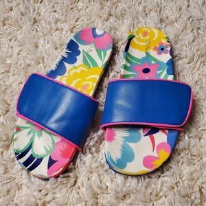 MINI BODEN Girls Tropical Print Pool Slide Sandals